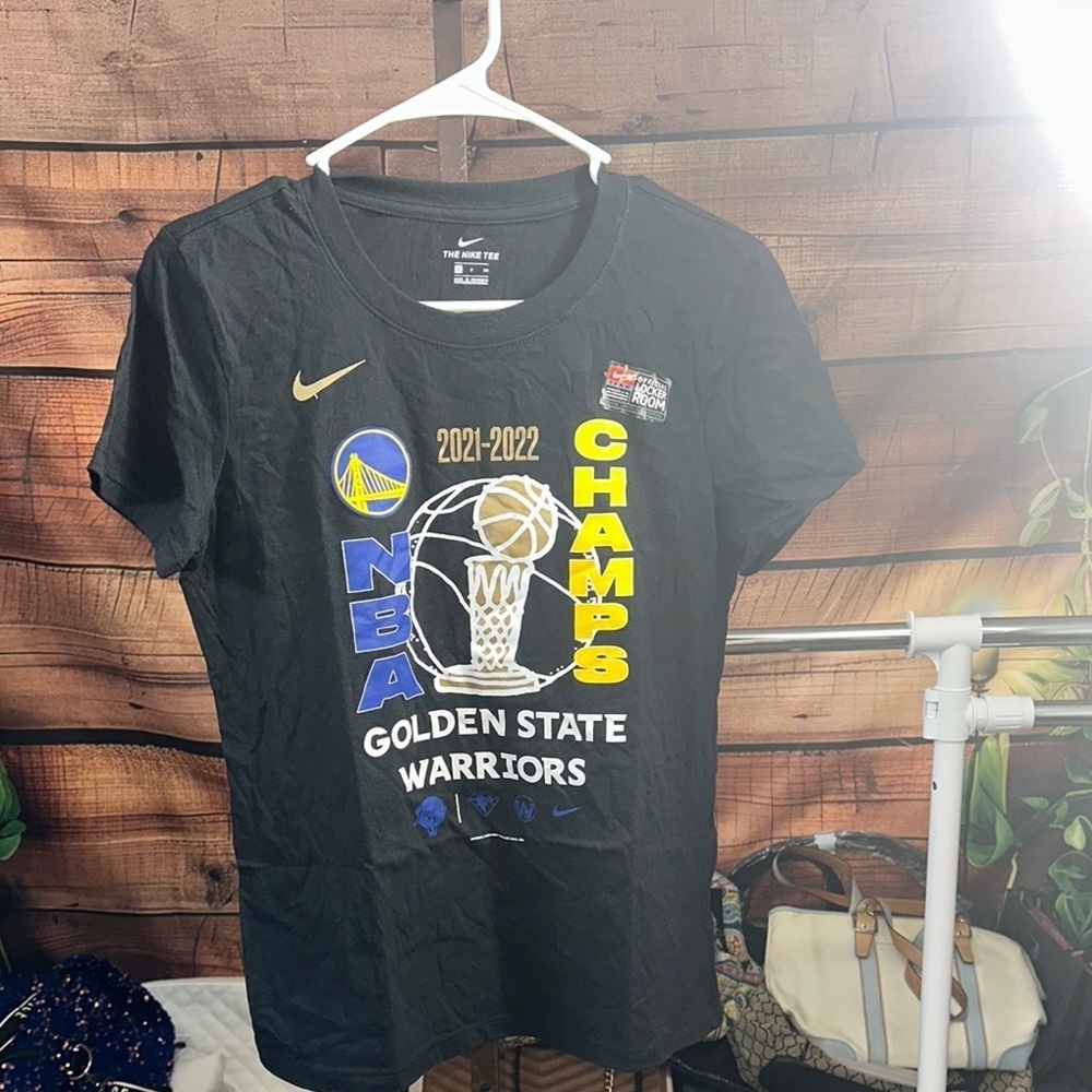 Nike Black and Blue Short Sleeve T-Shirt